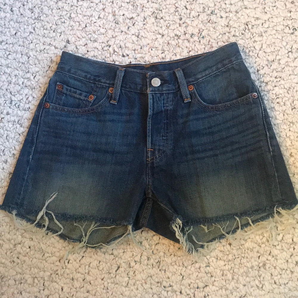 Levi’s 501 Mid-Rise Shorts